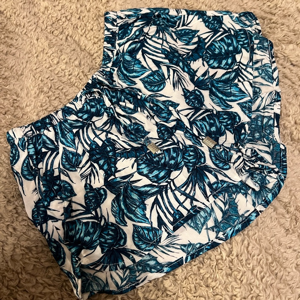 Leafy Shorts from H&M